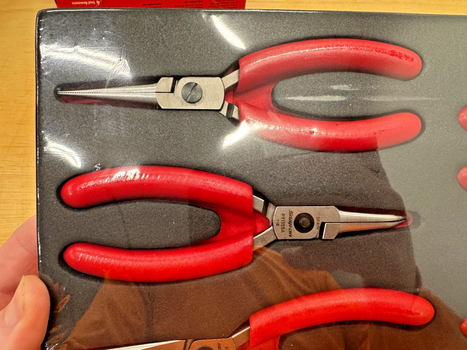 Snap-on Tools RED SOFT GRIP MIX Nose 8 PIECE Precision Pliers FOAM Set PLP800A