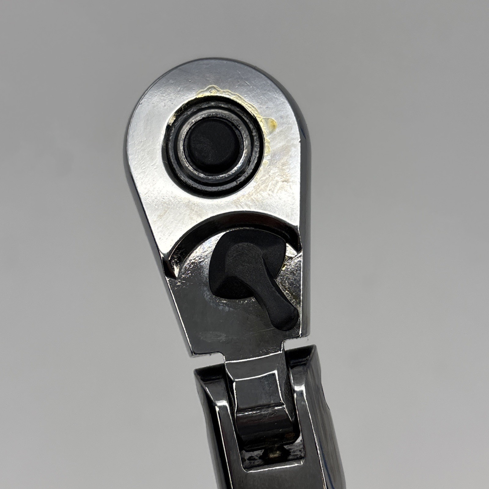 Craftsman 44836 -KV -USA 3/8″ Ergo Flex Head Ratchet Full Polish Black Handle