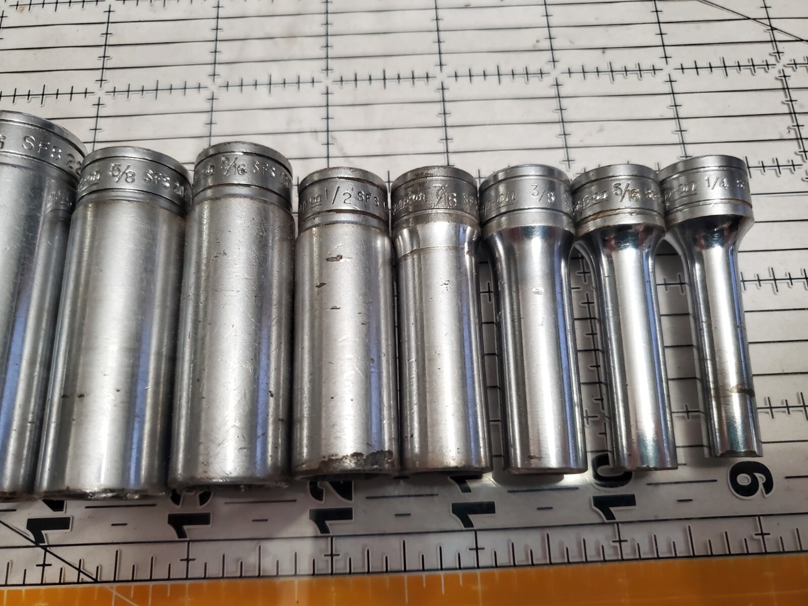 Snap On 211SFSY USA 1/4″ – 7/8″ 3/8″ Dr 10 Pc Deep Socket Set