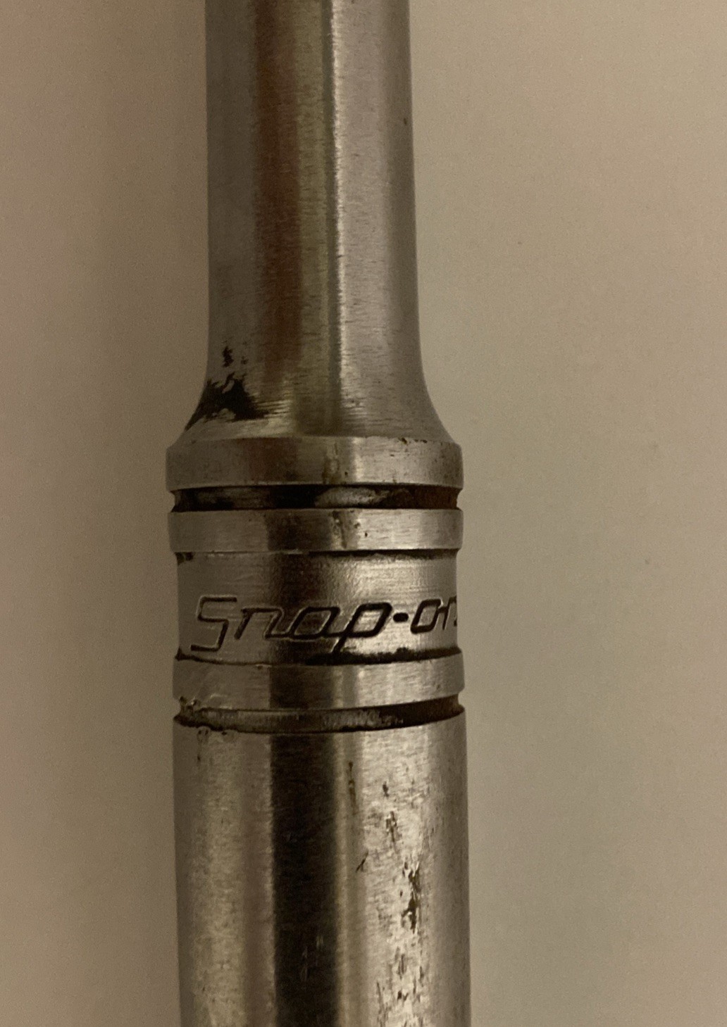 Snap On 18 Inch 1/2 “ Drive Break Over SN18A Lifetime Warranty