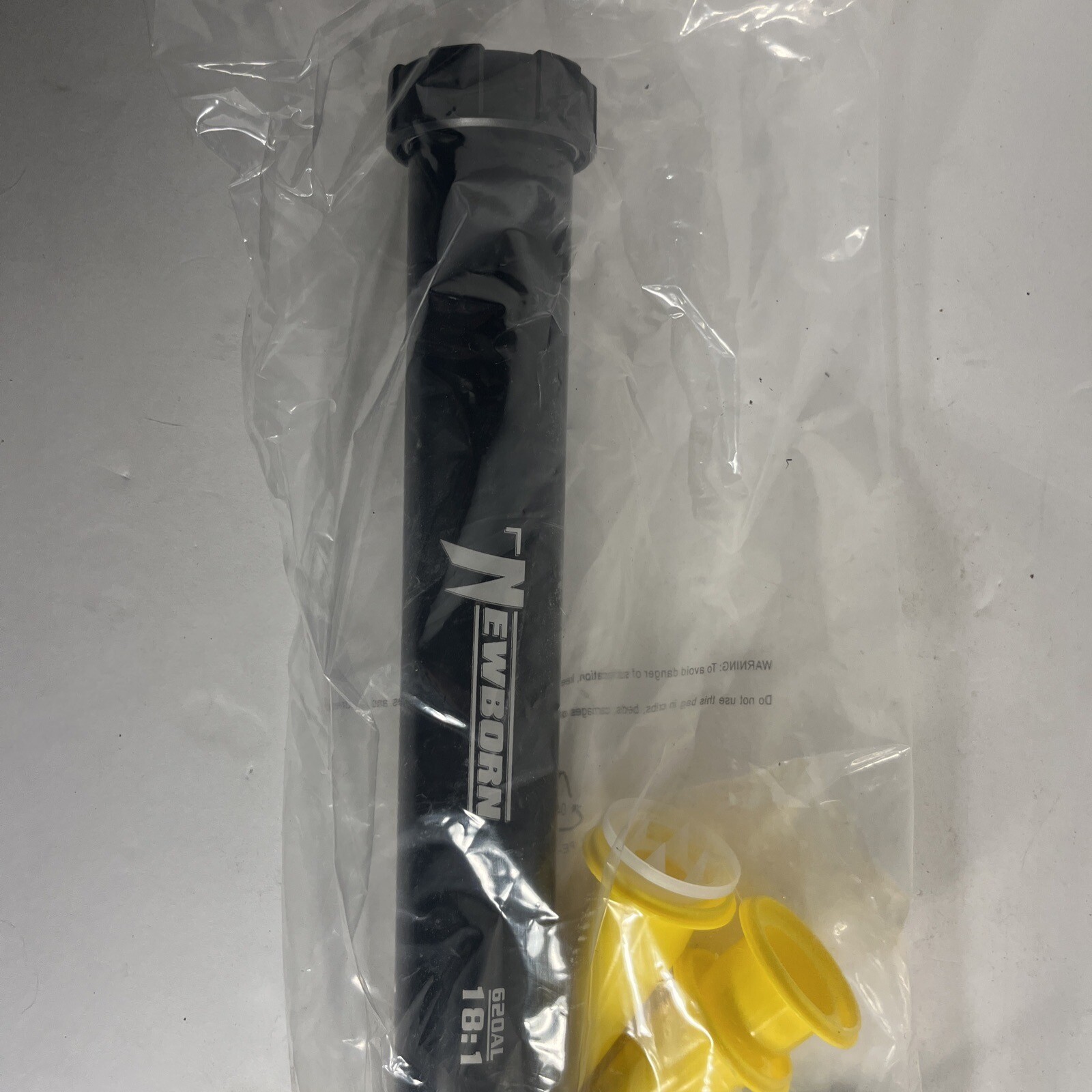 Newborn Model 820AL Elite Series Caulk Gun 22:1 Ratio For Use With 24 oz. Bulk