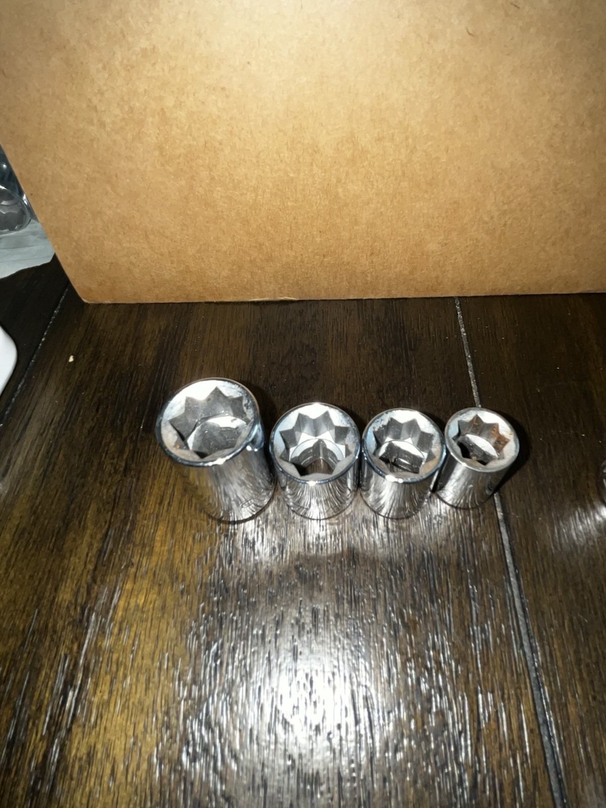 Craftsman Sockets SAE Lot of 9 Pieces 1/2 – 5/8 – 7/16 – 1/2 – 3/8 (8pt & 6pt)