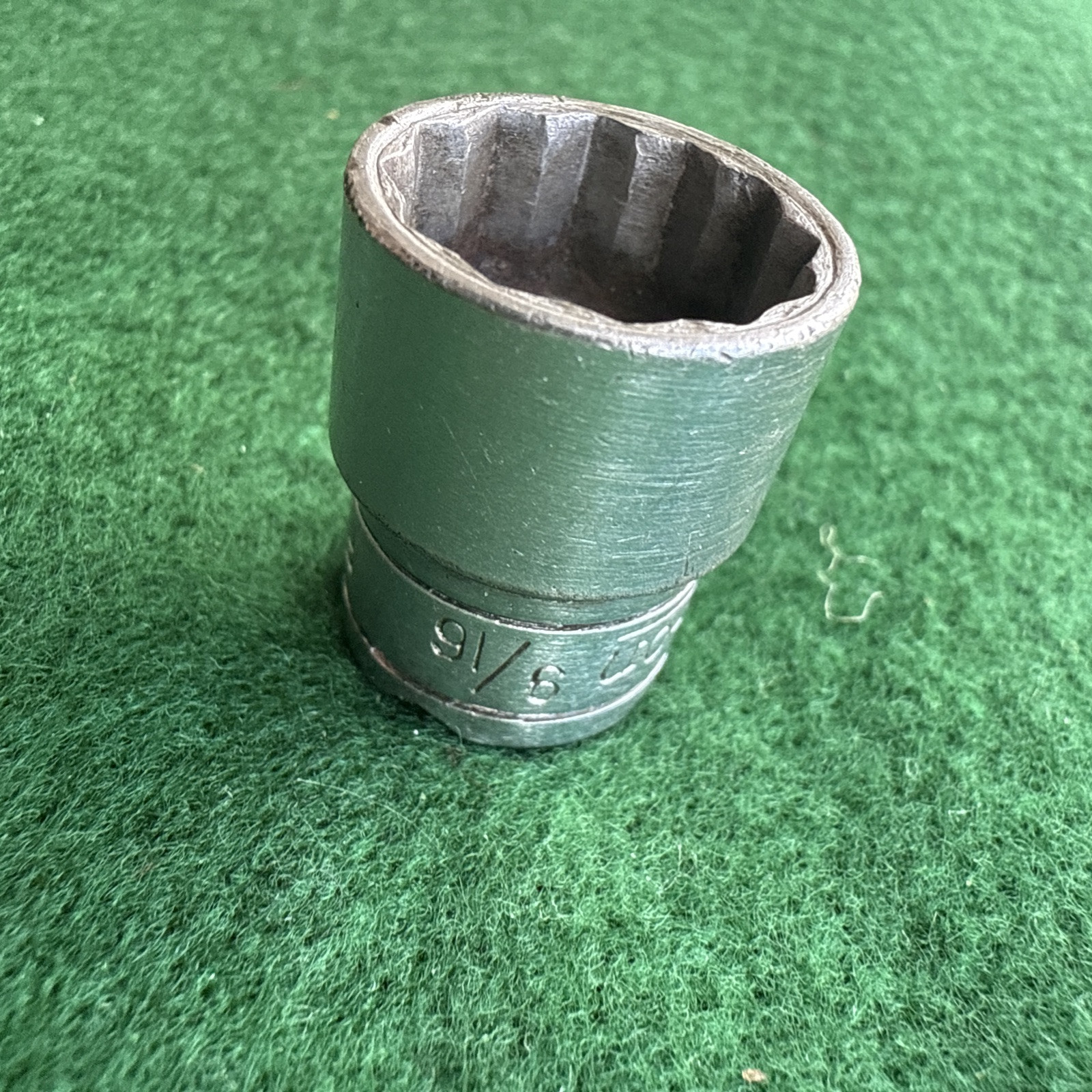Snap-on 3/8 Drive 5/16 SAE Shallow Chrome Socket F18