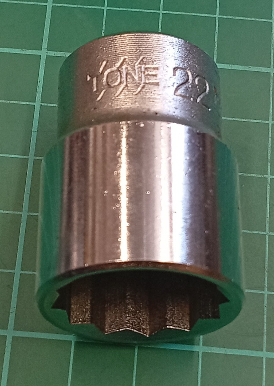 TONE 22mm 1/2″ Drive, 12 point, Shallow Socket, Made In Japan
