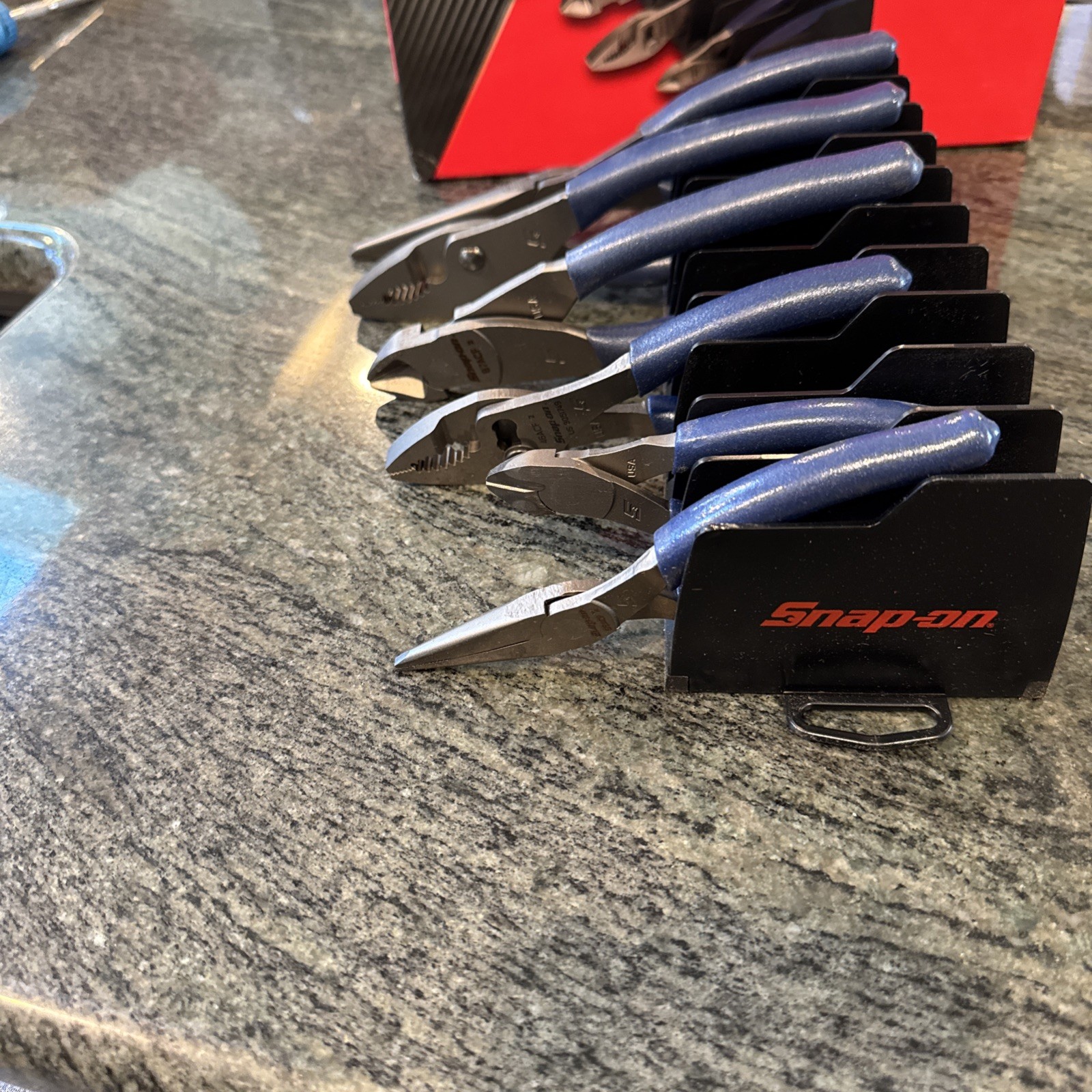 Snap On pl600es1rkmb 6 pc. plier cutter set in tray power blue new