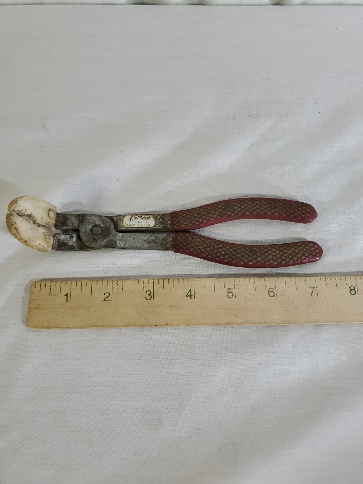 CAL-VAN TOOLS 143 SPARK PLUG WIRE LEAD PLIERS #143 MADE IN U.S.A.