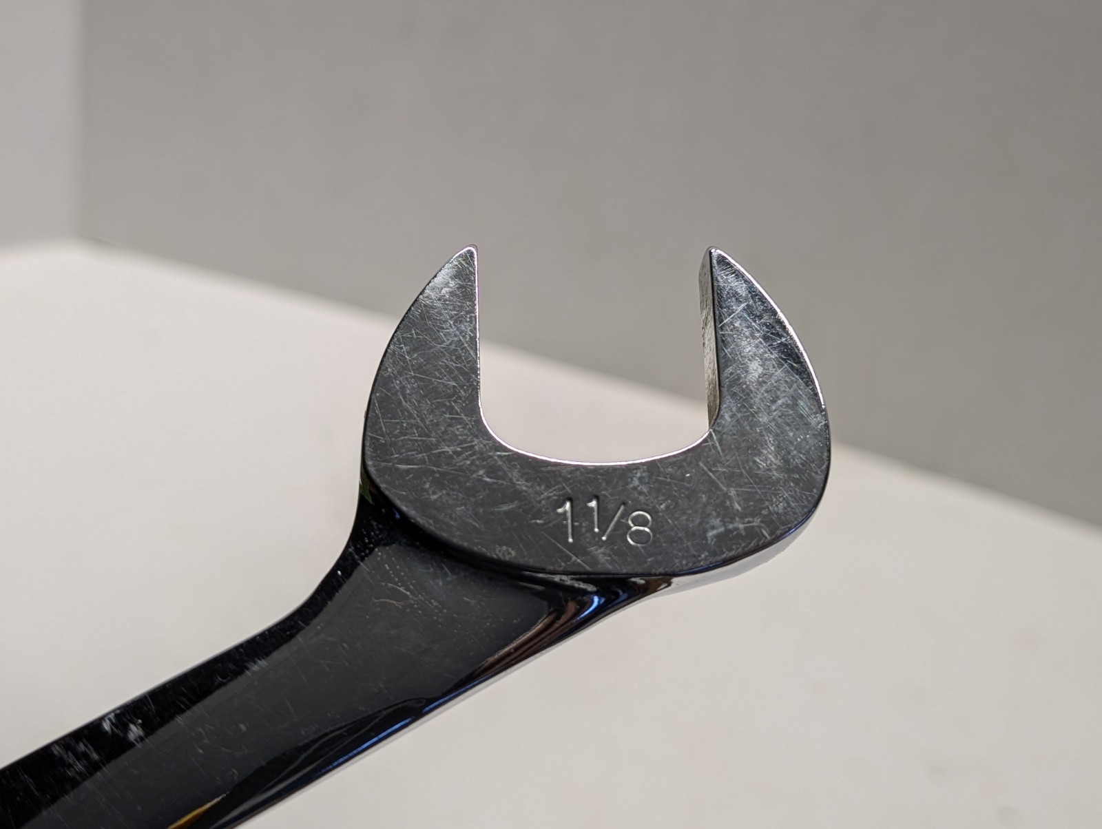 Snap On 1-1/8″ 4 Way Angle Head Wrench VS 36 Old Style Underline Script