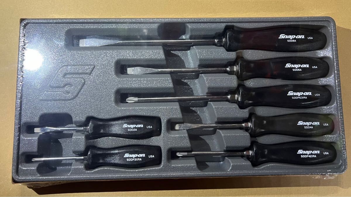 Snap-on SDDX70A Black Hard Handled 7-piece Screwdriver Set [Unused]