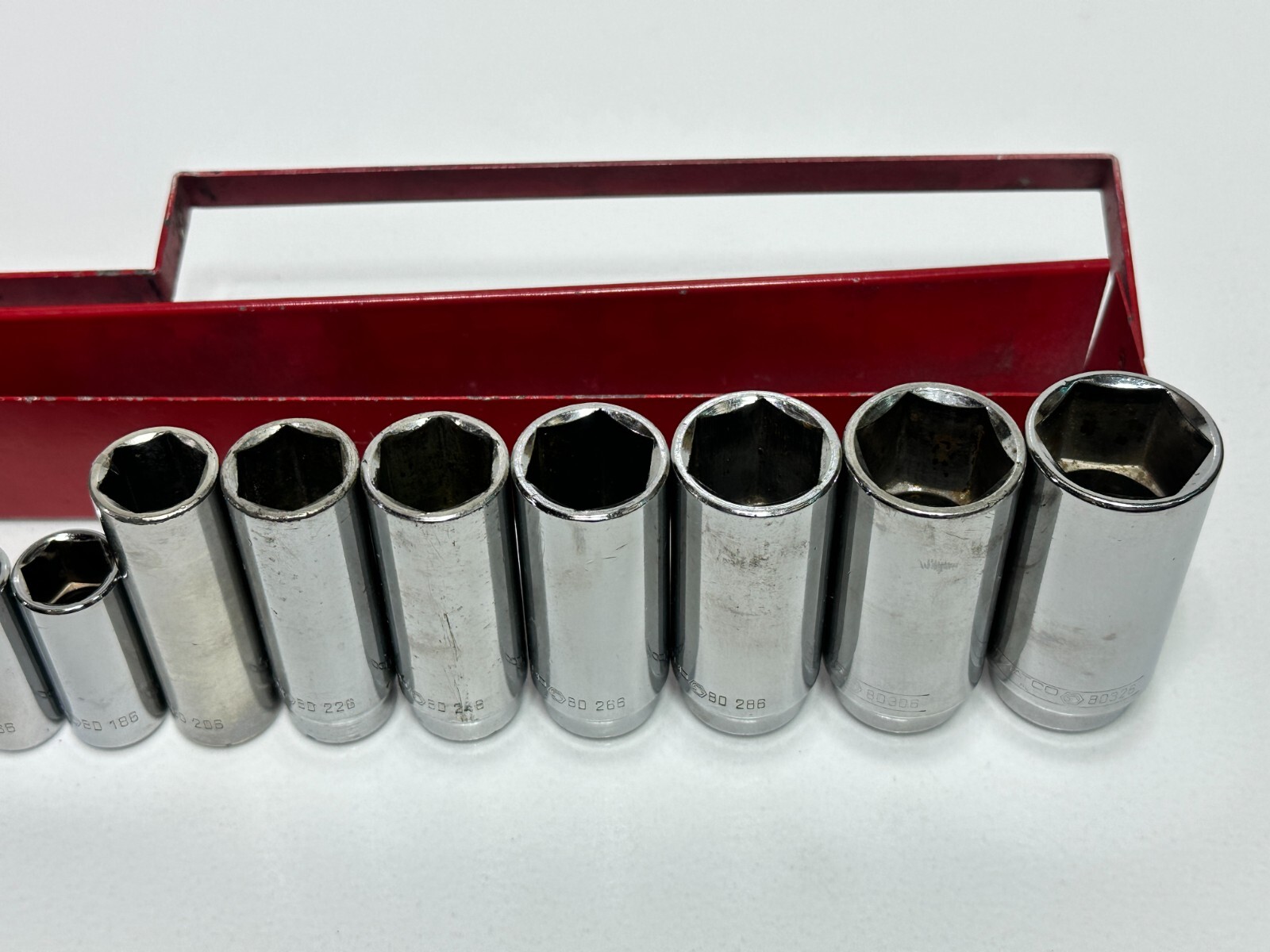 Matco Tools USA 13pc SAE 1/4″ to 1″ Deep Chrome Socket Set – 3/8″ Drive, 6 Point