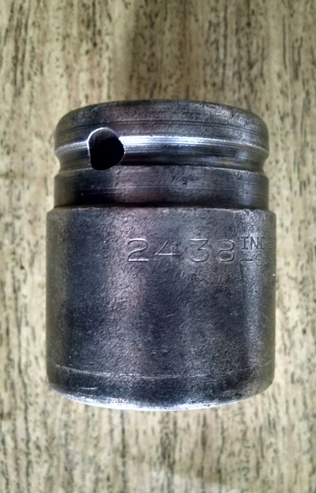 Indestro – Super- #2438 Heavy Duty 1-3/16″ 3/4″drive 6pt Impact Socket (USA)