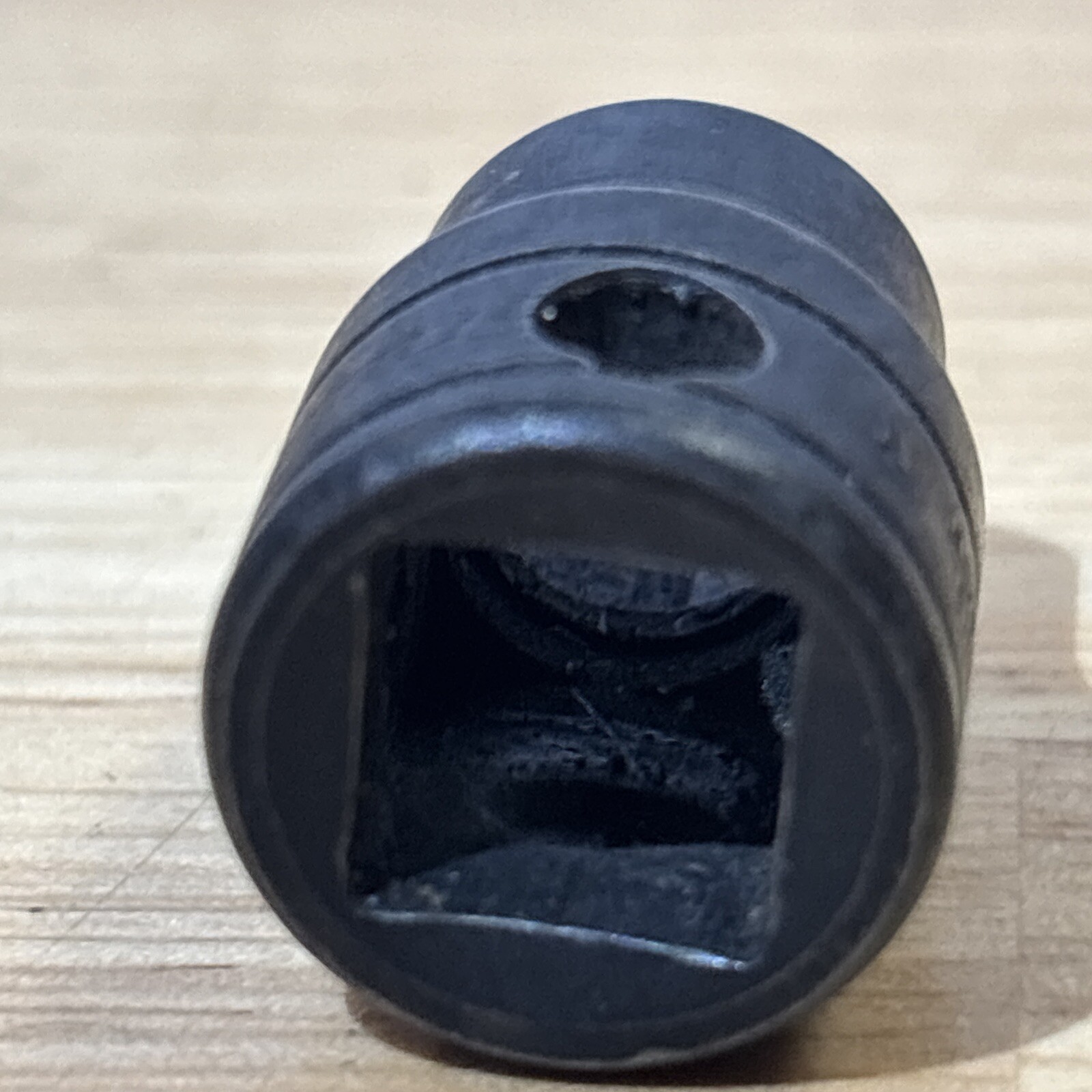 Snap On 3/8″ Shallow Industrial Socket 3/8″ Drive 6 Point Non Impact GFS121