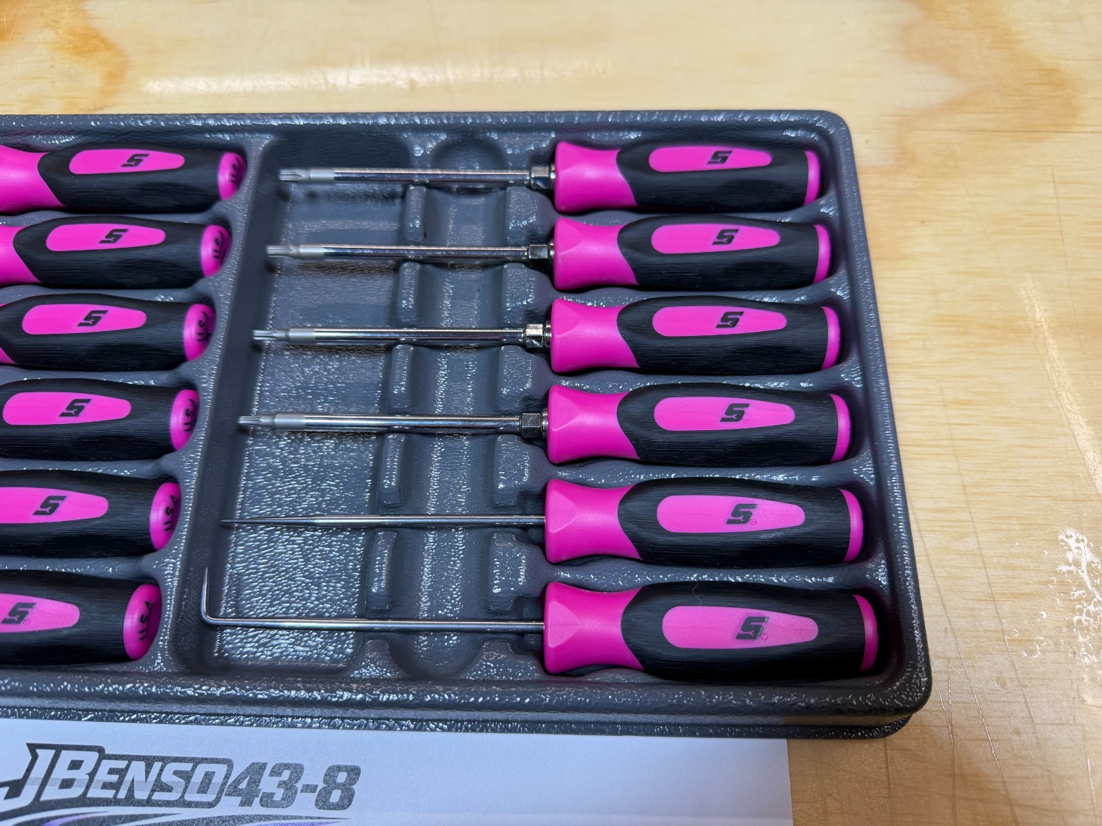 Snap-on Tools USA NEW ELECTRIC PINK 12pc Soft Grip Mini Screwdriver & Pick Set