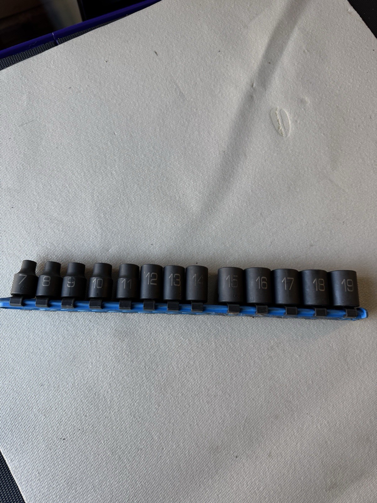 Matco Tools Adv SBPM132V 7-19mm 3/8″ Drive Shallow 12-Point Impact Socket Set