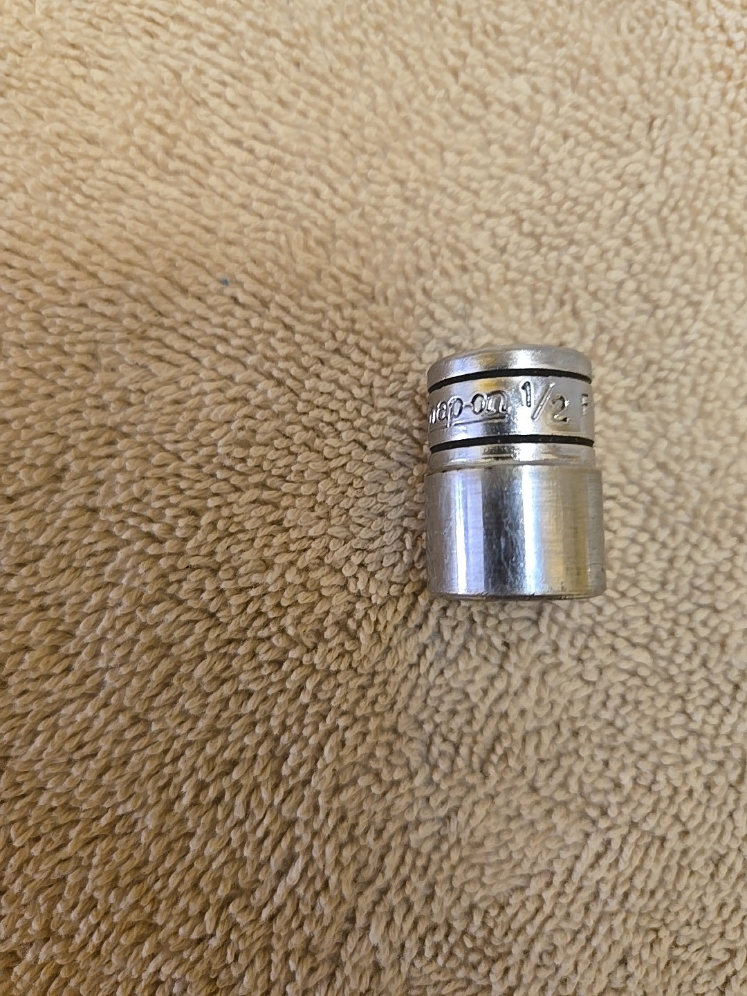 Snap-On Tools 3/8″ Drive 12pt 1/2″ SAE Shallow Chrome Socket F161 USA