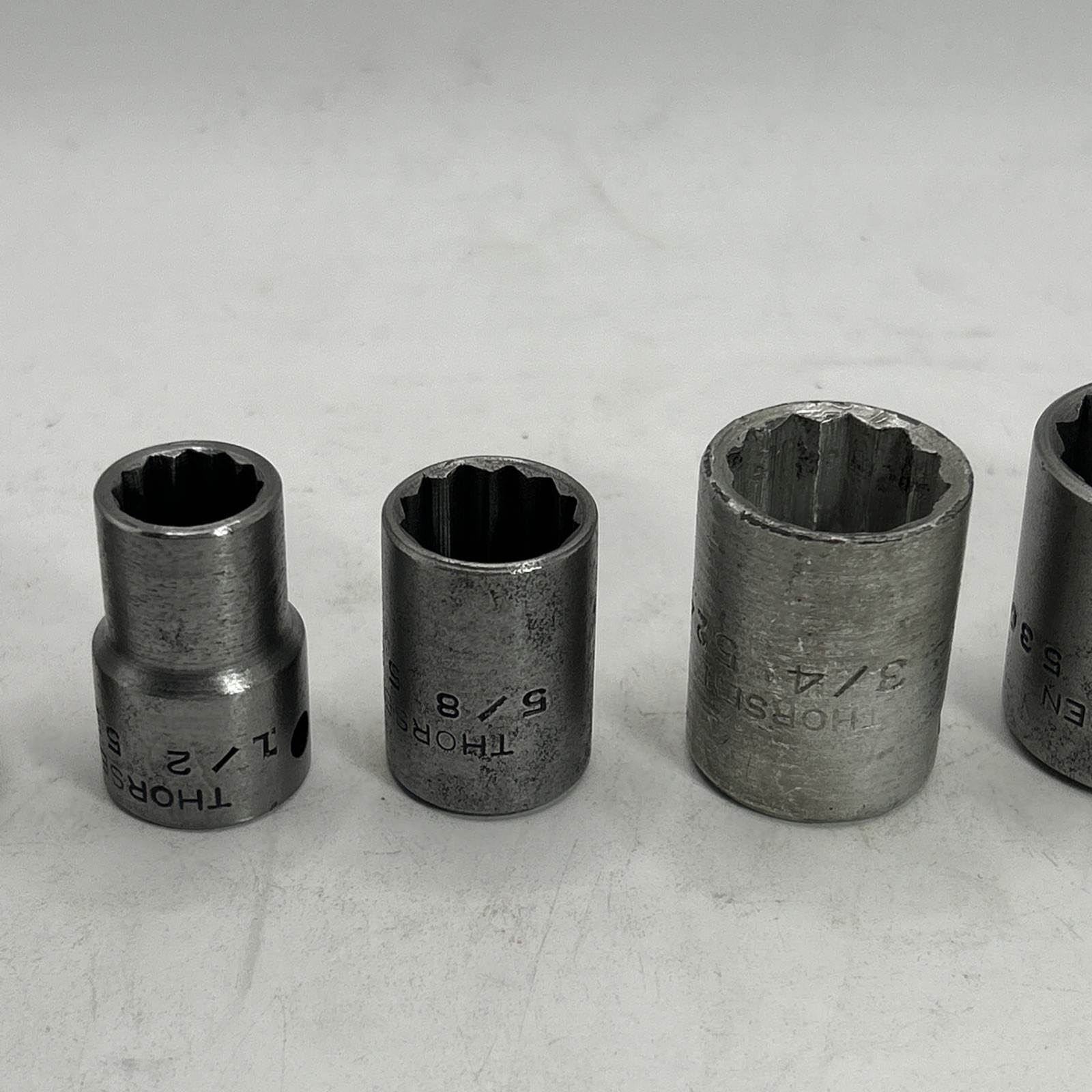 7 VINTAGE THORSEN 1/2″ DRIVE SET 12 POINT SOCKETS – 3/8 To 1/2 Adapter 7/16-1”