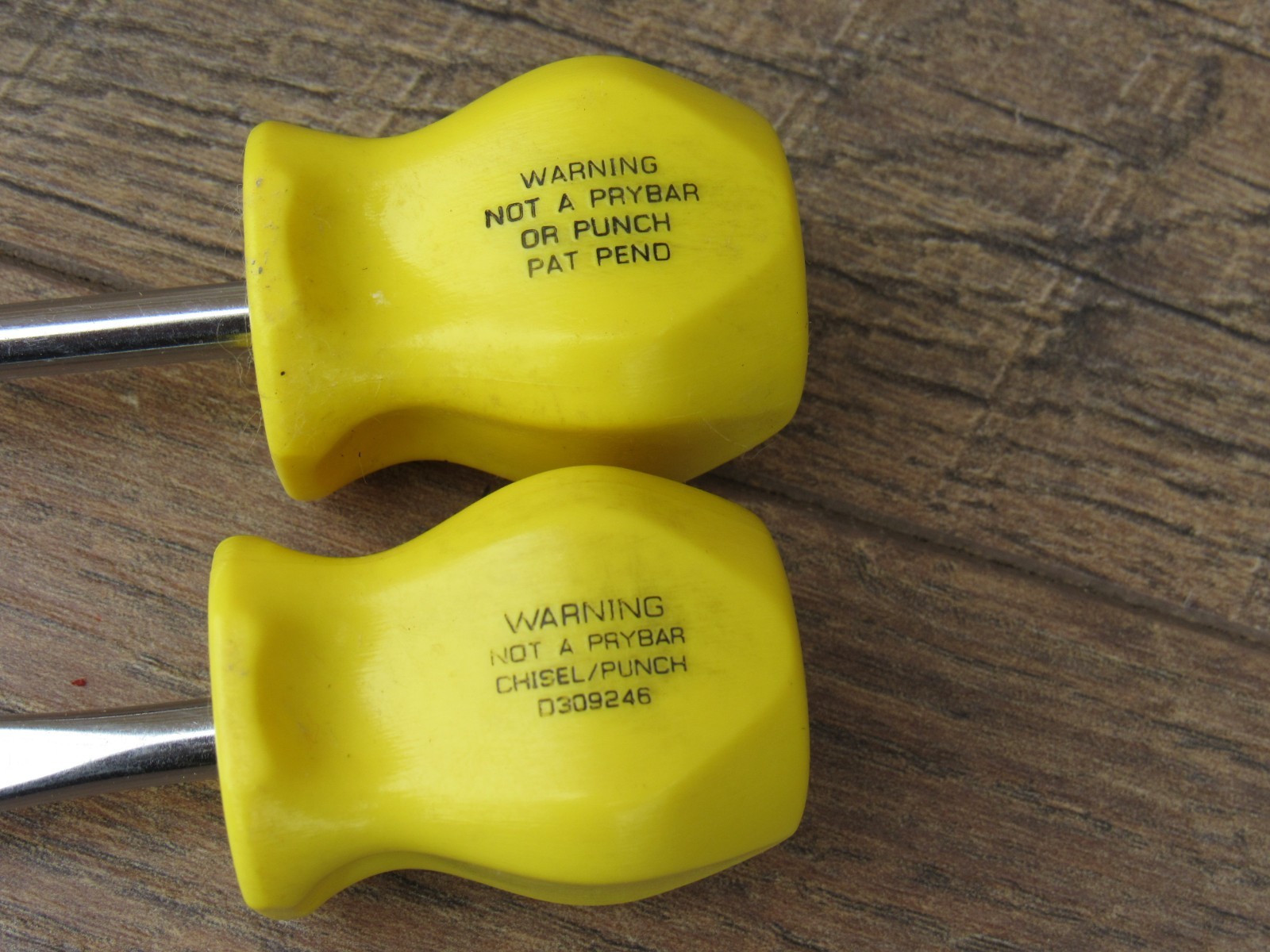 SNAP ON SDD1 FLAT TIP SDDP22 # 2 PHILLIPS STUBBY YELLOW HANDLE SCREWDRIVER SET 2