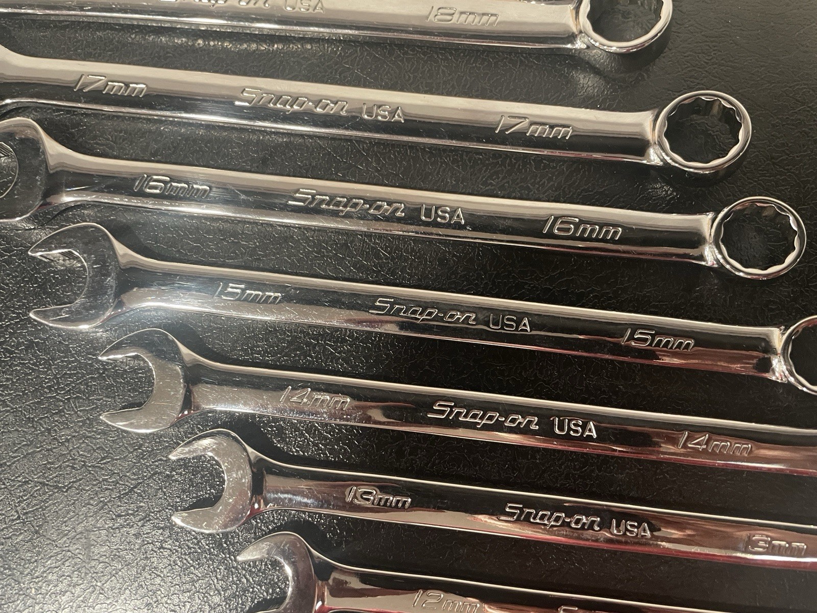 Snap-on 13pc 12 Pt Metric Flank Drive Wrench Set PRO-FI foam 7-19mm SOEXM01FMBR