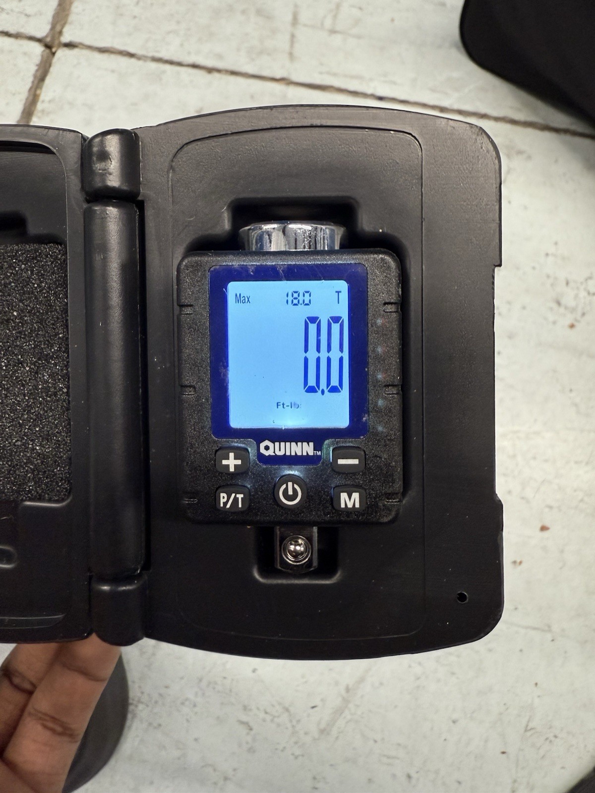 QUINN Heavy Duty Professional 1/2″ DRIVE DIGITAL TORQUE ADAPTER 25-250 FT. LBS.