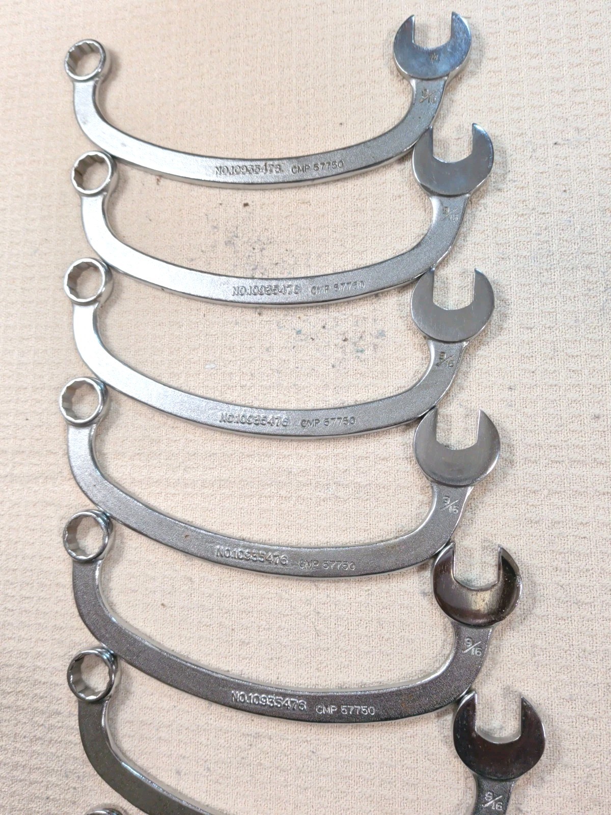 Cmp Tools Half Moon Curved Obstruction Box & Open End Wrenches 12-Point 9/16″