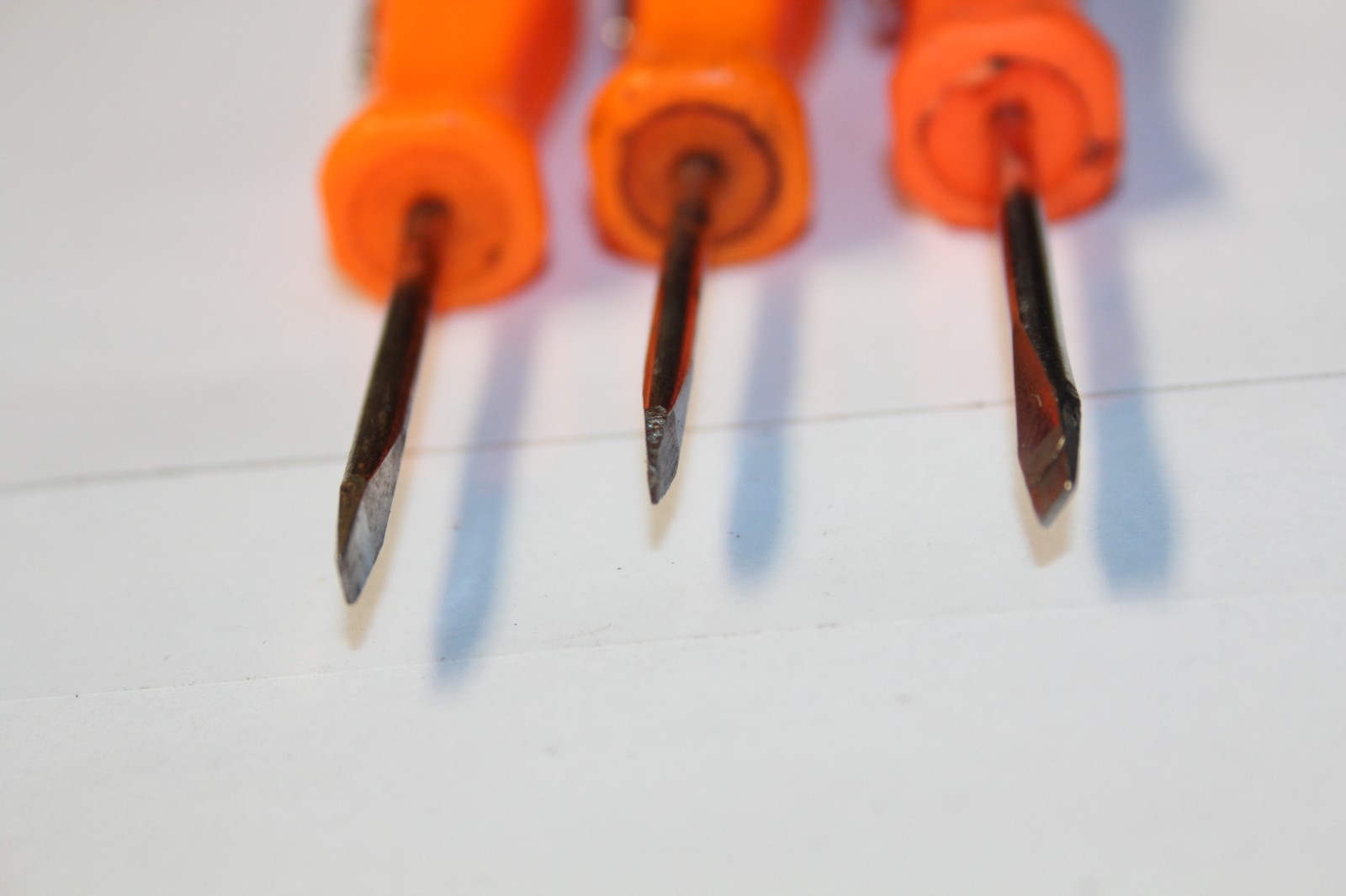 SNAP-ON TOOLS 3-PIECE LOT OF Flat Tip Pocket Screwdriver (Orange) USA
