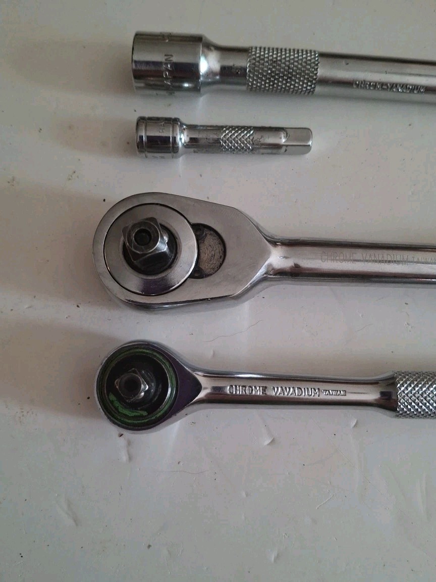 Vintage ACE HARDWARE 1/4-3/8 RACHETS WITH 2 EXTENSIONS 1 ACE 1 TRUE CRAFT