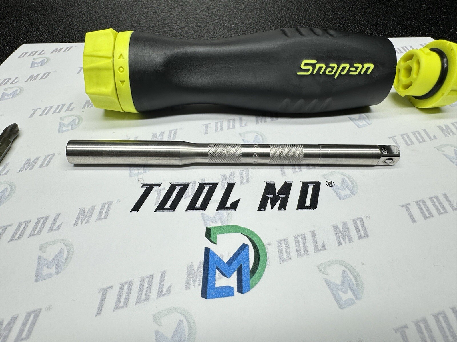 Snap-on Tools HI VIZ YELLOW Soft Grip Ratcheting Screwdriver w/Bits SGDMRC44BHV