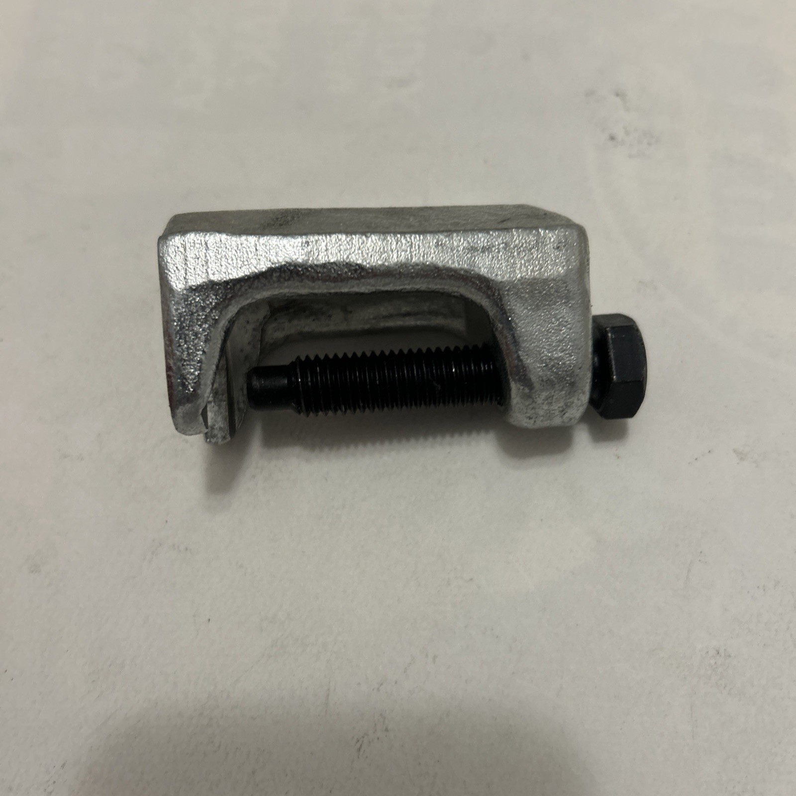 Performance Tool W83025 Tie Rod End Puller 3/4” Opening, 2” Inside Clearance,