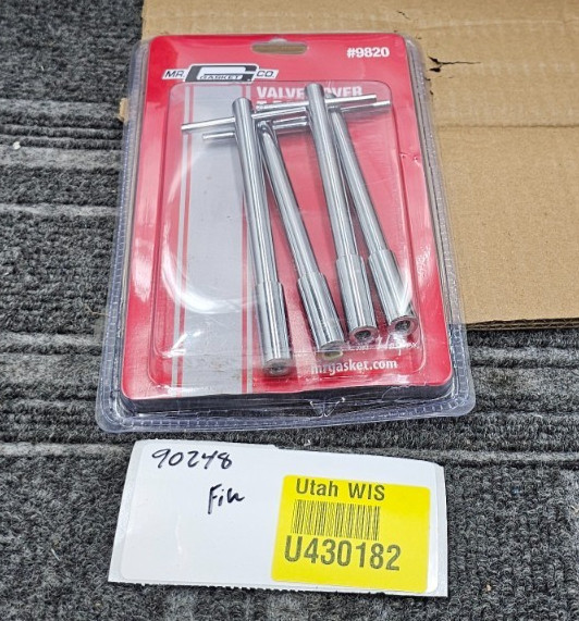 (QTY 2) Mr. Gasket 9820: 4-Piece Valve Cover T-Bar Bolts 1/4″-20 Thread x 5″