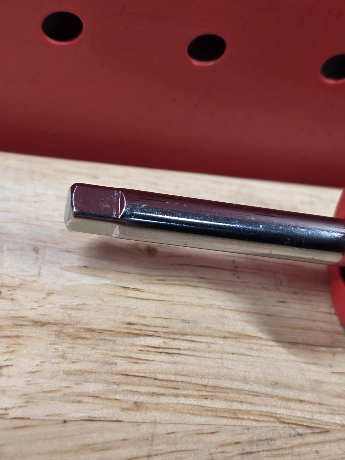 Snap-on Tools SGT4B RED 1/4″ Drive Soft Grip Standard Shank Driver USA