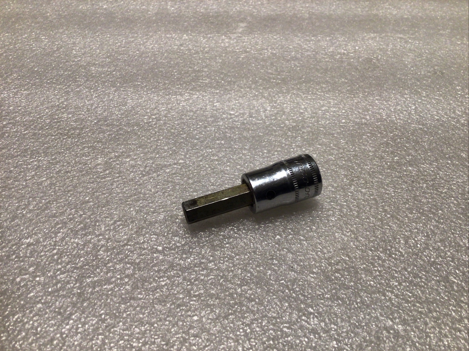 Snap On FAM8A – Chrome, 3/8″ Drive, 8mm, Hex Bit🇺🇸-USA-🇺🇸-NICE-