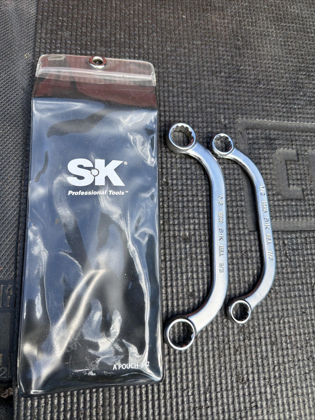 Rare SK Tools USA 2pc Obstruction Distributor Crescent Moon Wrenches H1600 H1820