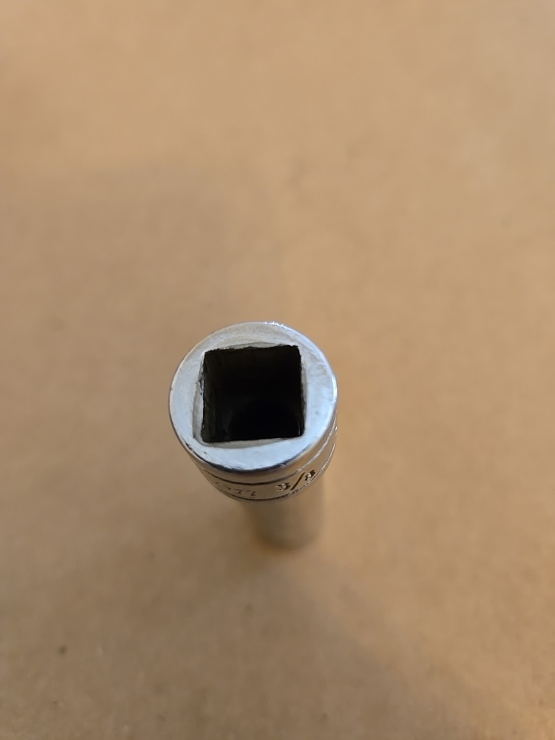 Snap On 3/8″ Drive 3/8″ 12PT SAE Deep Chrome Socket SF-121