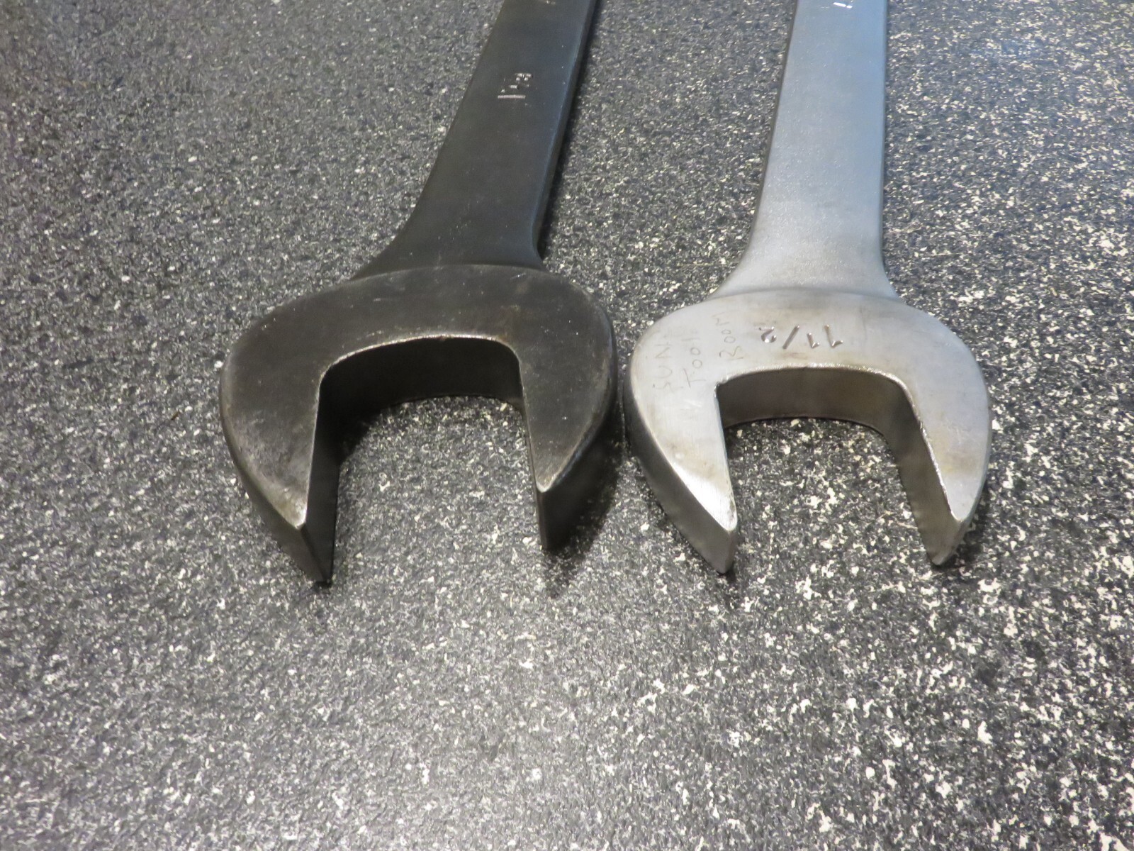 1-5/8» & 1-1/2″ Armstong 12 Point Combination Wrench 30-252 & 25-248 U.S.A.