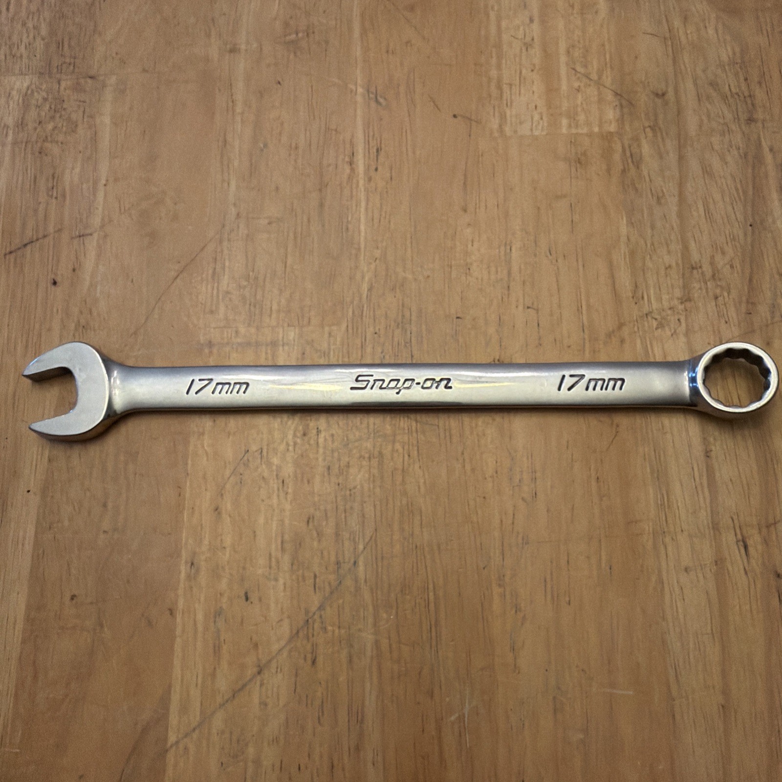 Snap On Tools USA Metric OEXM170B 17mm Chrome Combination Wrench, 12 Point Used