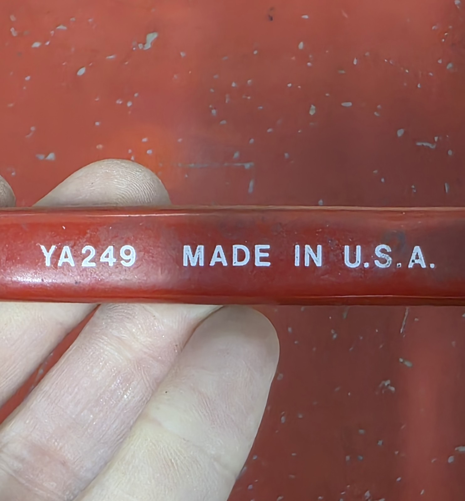 Blue Point YA249 5/16″ Battery Terminal Reversible Ratcheting Wrench 6pt Red