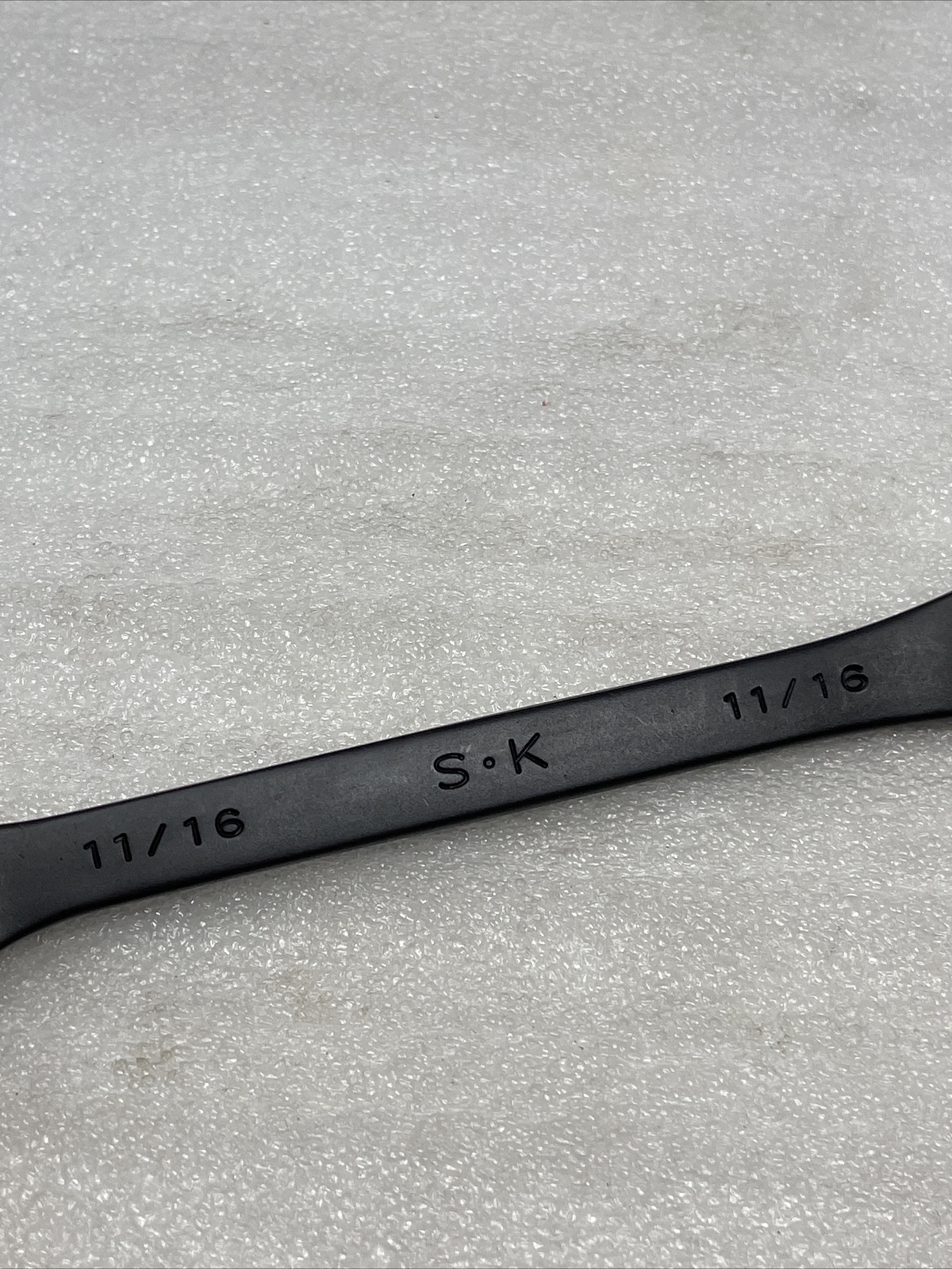 11/16” SK Tools 38222 SAE Combination Wrench, 12 Point, Black Oxide, New, USA