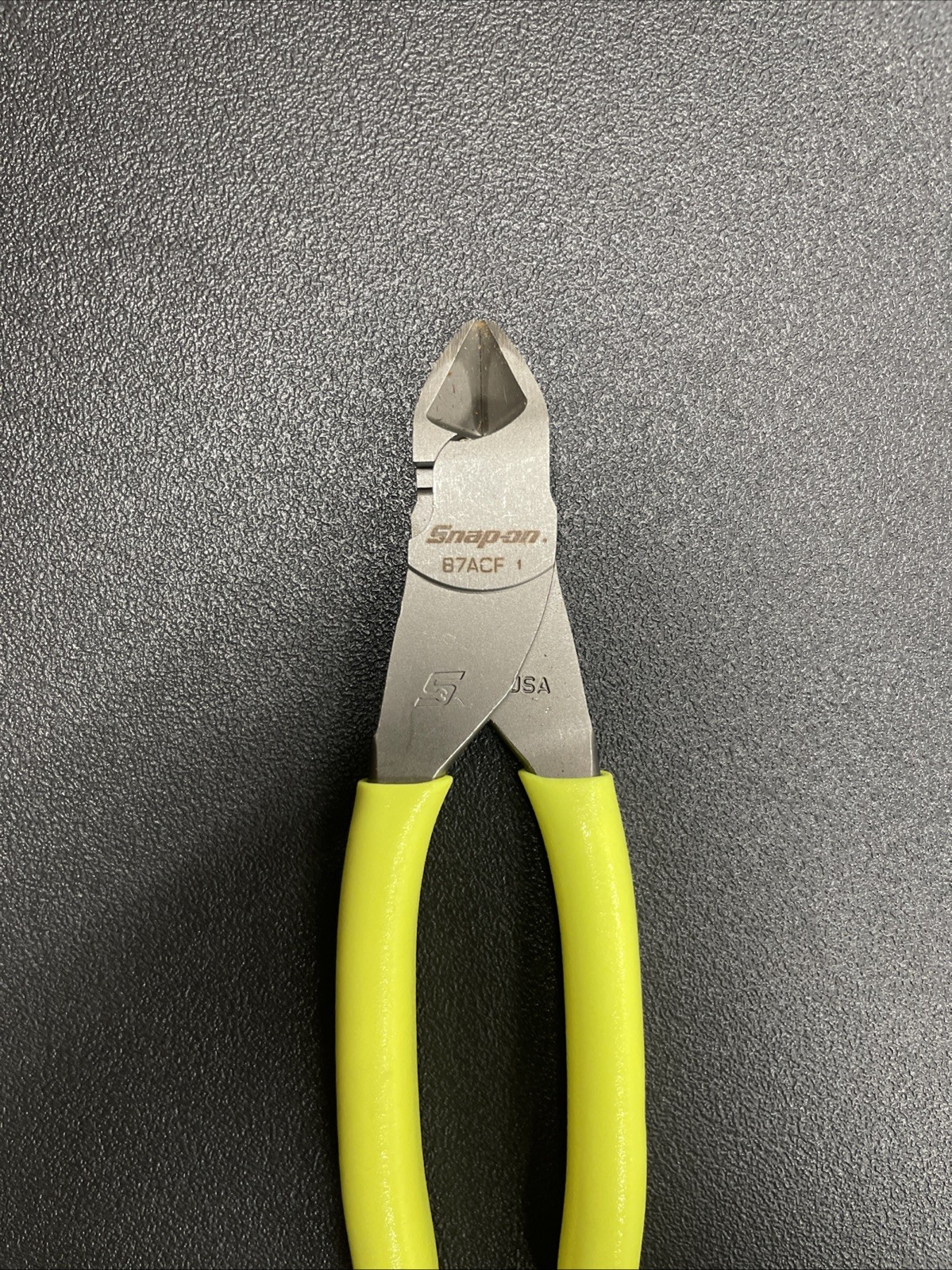 Snap-on Tools USA NEW HI VIS Soft Grip 7″ Diagonal Cutter Pliers 87ACFHV