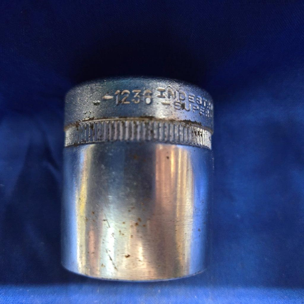 Indestro Super 1236 Socket – 12-Point Standard Socket – Large 1 1/8” Socket