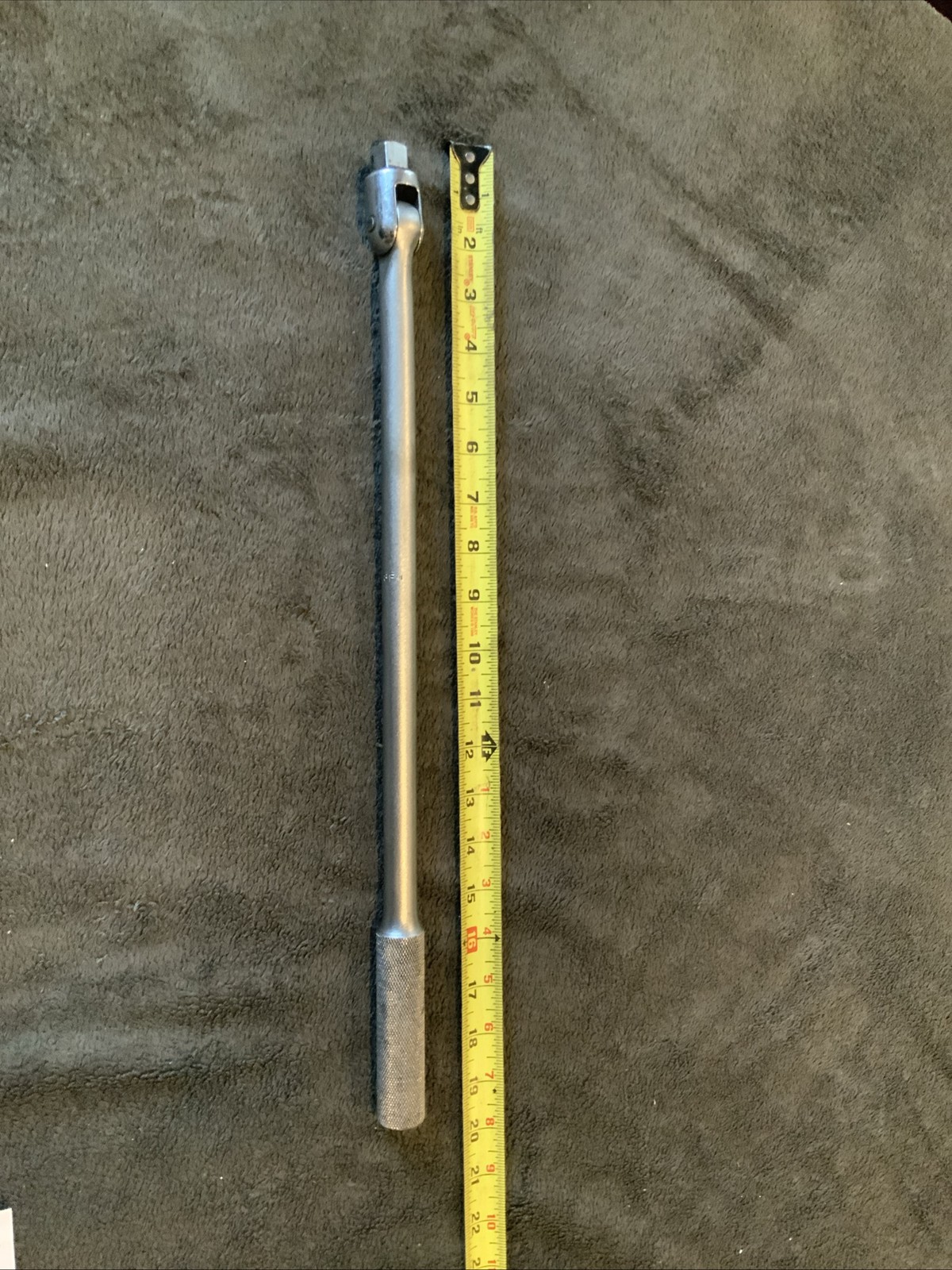 Mac Tools V18f, 1/2” Drive Swivel Head Breaker Bar….see Pics….