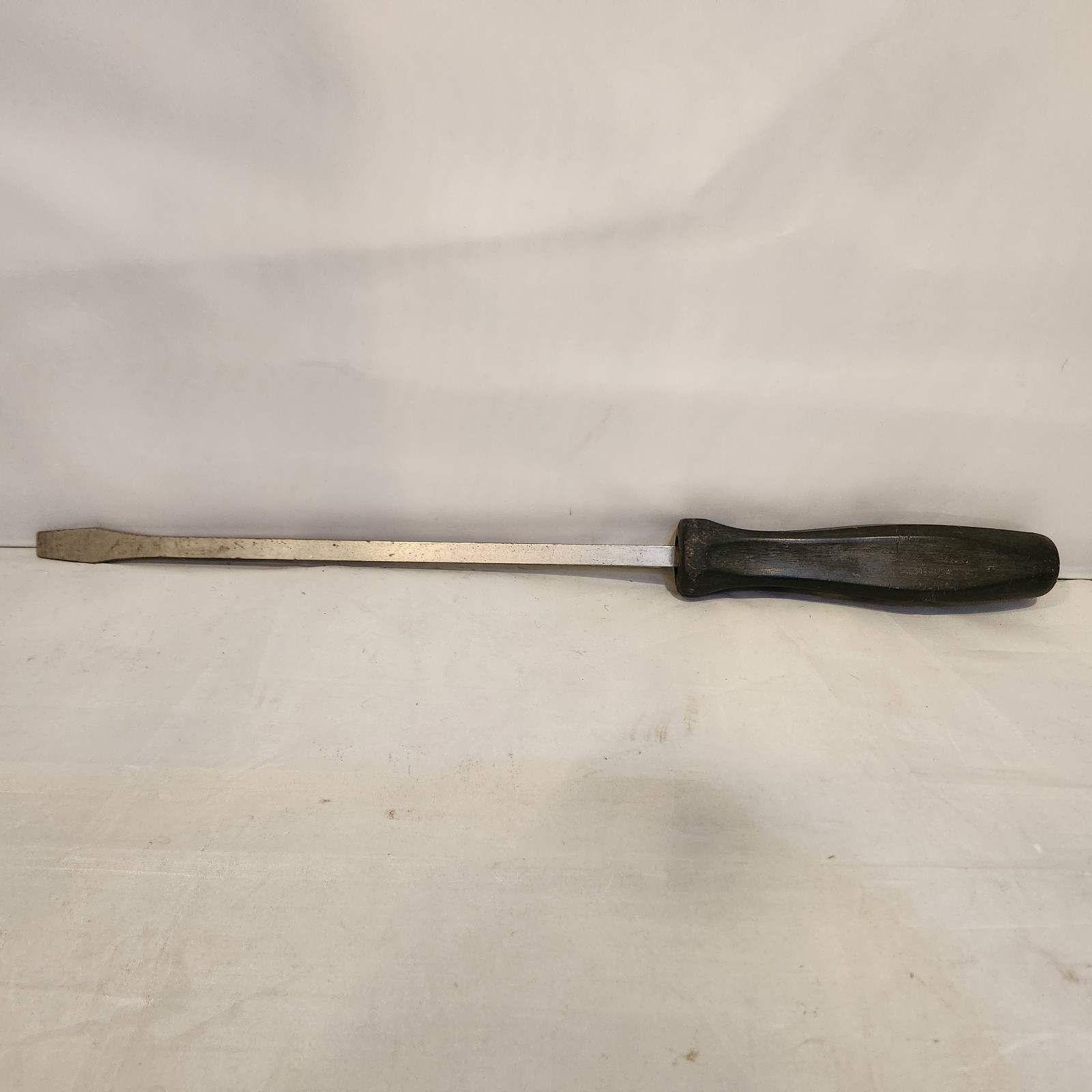 Snap-on Tools SDD412 18″ Flathead Screwdriver Black Handle USA