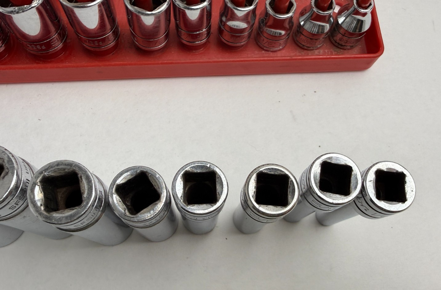 Snap-on Tools USA 24pc 3/8″ Drive SAE Chrome 6pt Shallow & Deep Socket Set