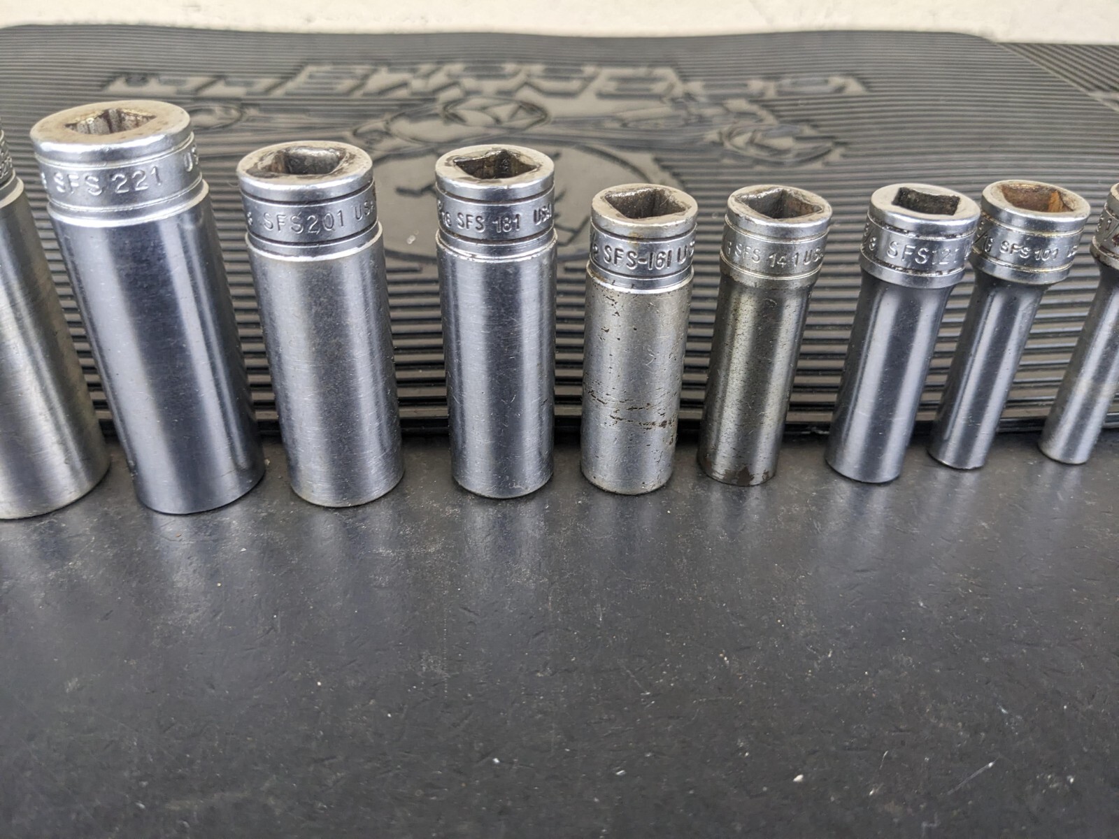 #bg227 Snap on Tools 211SFSY 3/8″ Drive Deep Chrome Socket Set Socket Set