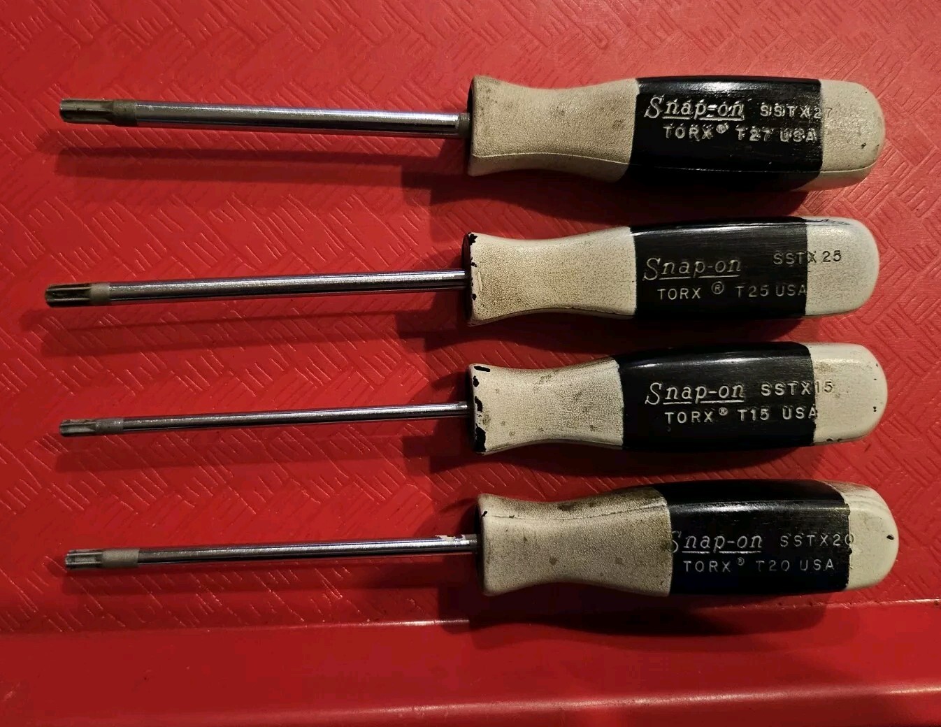 FREE SHIPPING Snap-On Tools STX40 4 pc TORX SCREWDRIVER set T15,T20,T25,T27 USA