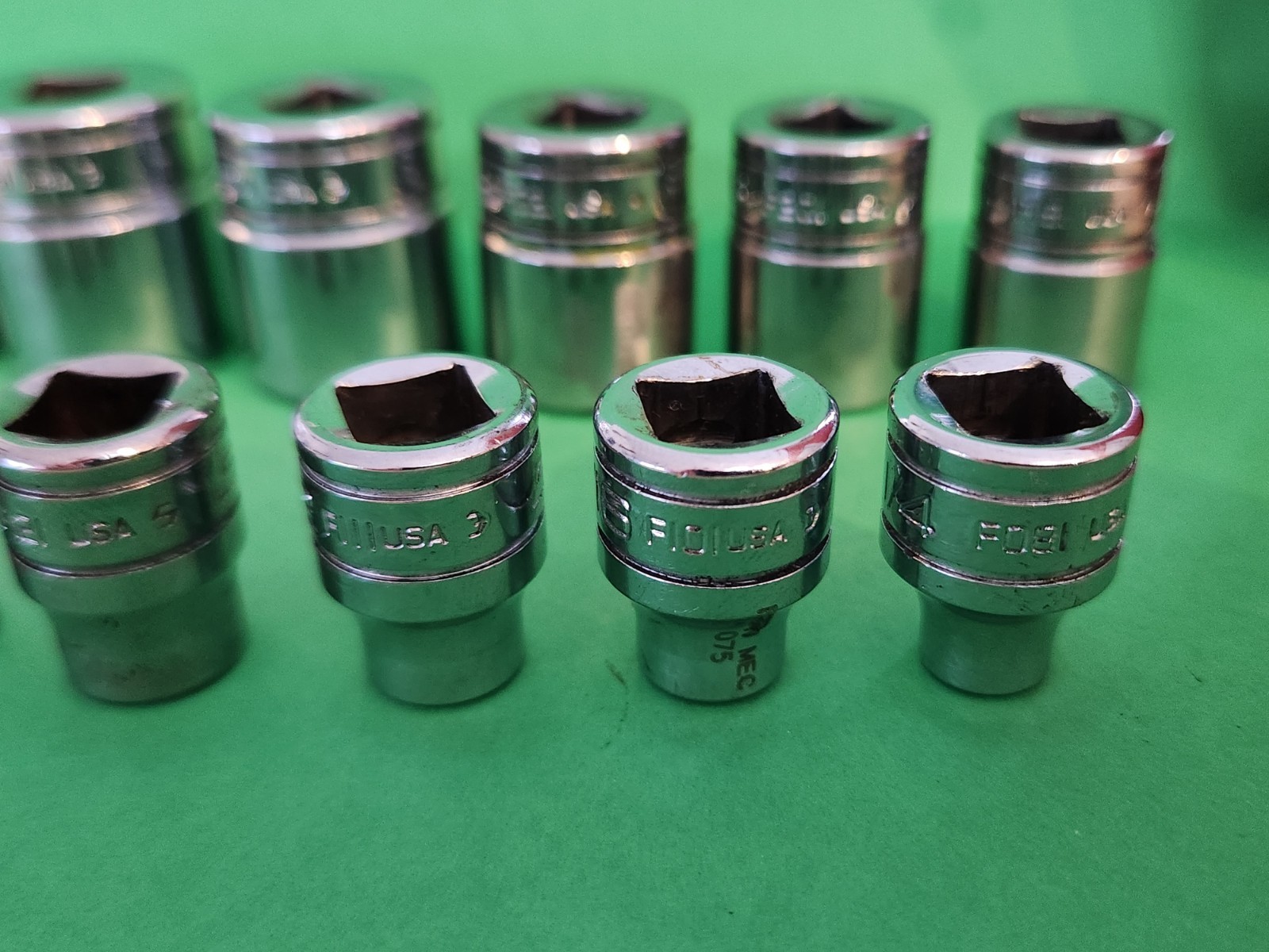 12pc. Snap On 211FY 3/8″ Dr. 12 Pt. Shallow SAE Socket Set 1/4″-7/8″