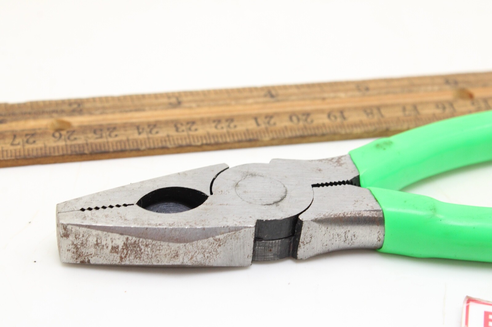 MAC Tools P301832G 7″ Green Rubber Handle Cutters Linesman Pliers USA