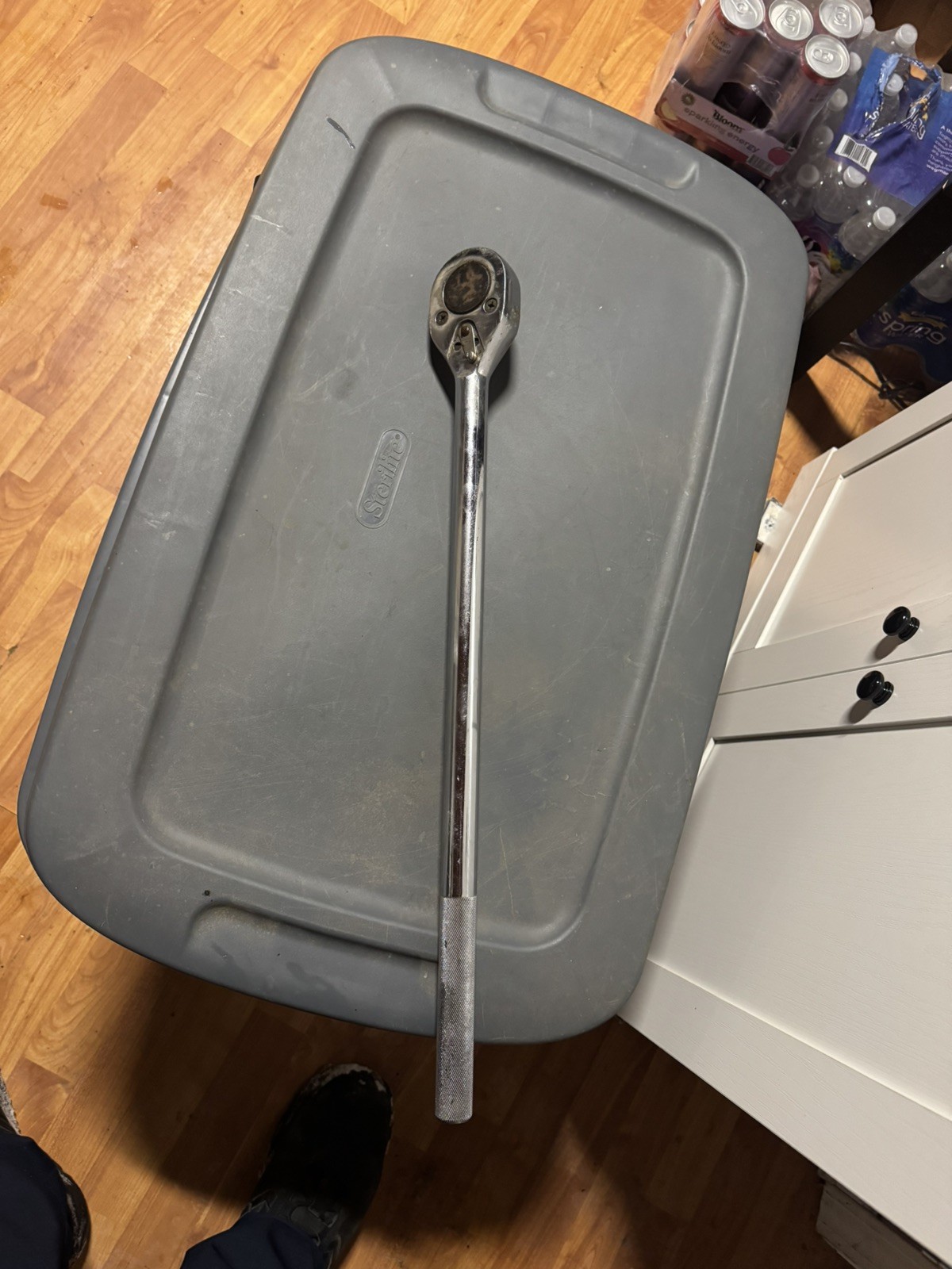 Mac Tools 3/4 Drive Zr26 Chrome handle ratchet IN GOOD CONDITION