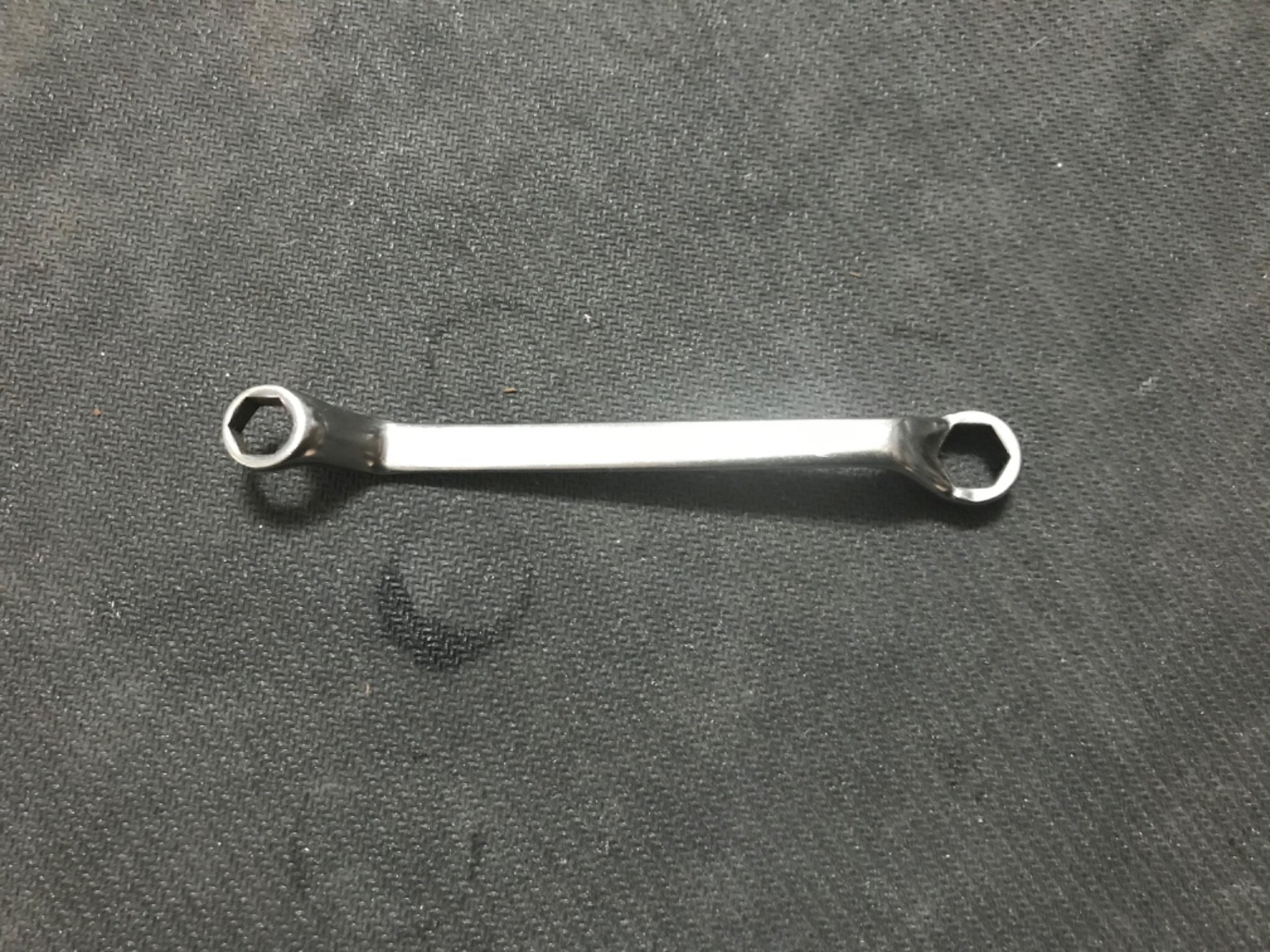 Matco Tools Offset Double Box End 6 Pt. 5/16” x 3/8” Wrench WBD10126 USA