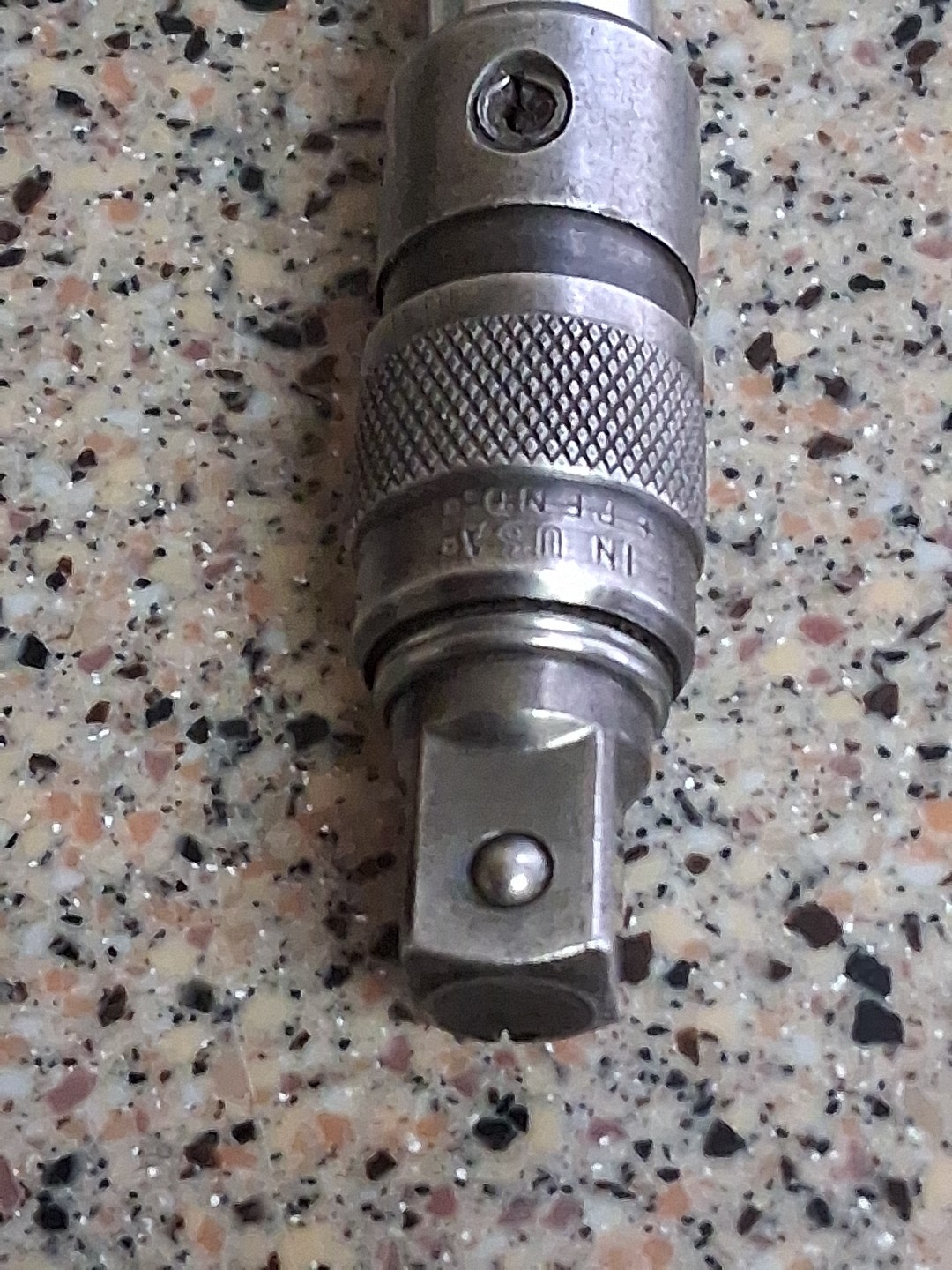S-K 3/8″ Drive 7″ Locking Knurled Extension No 45185