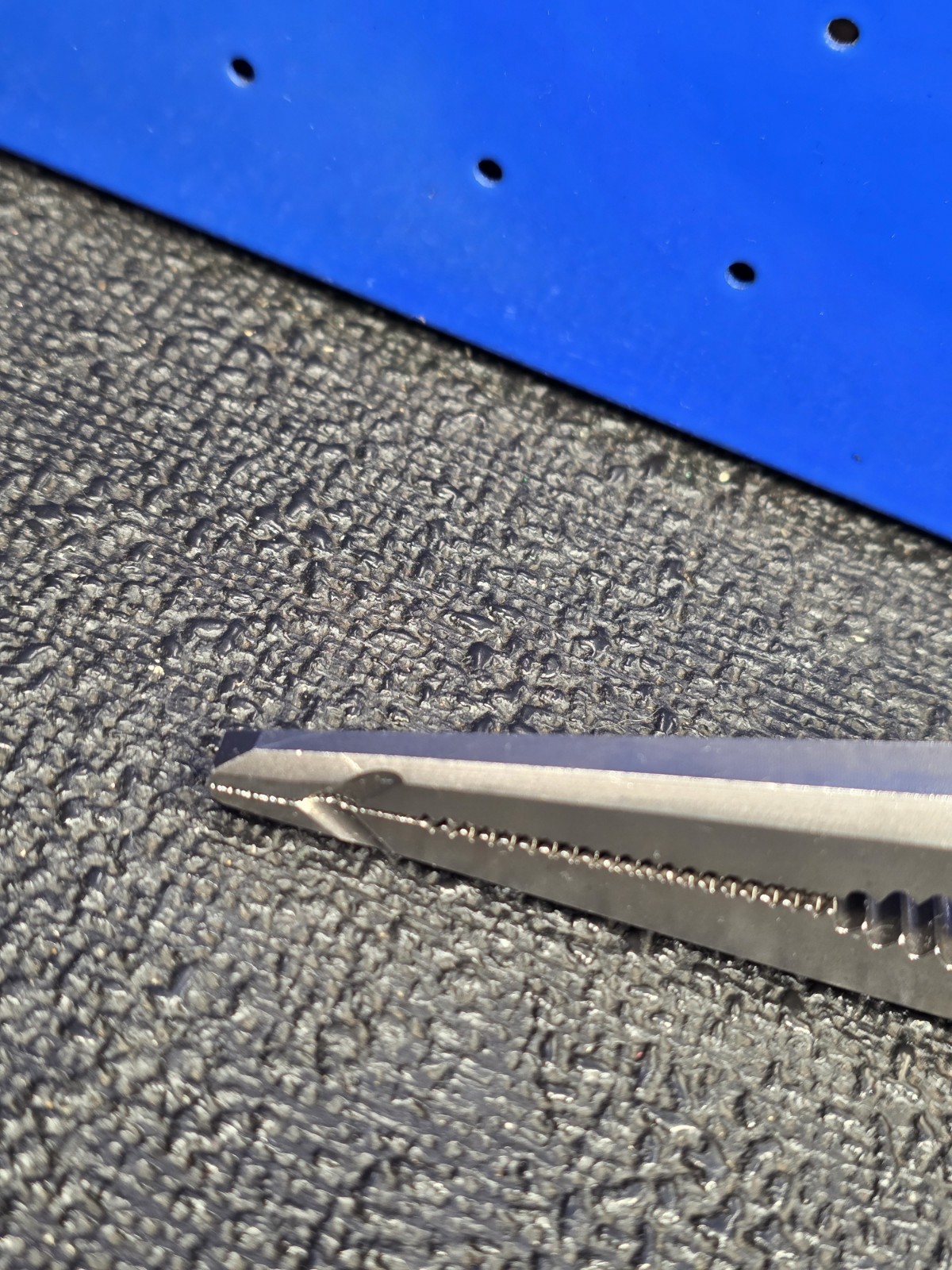 Snap-on LN47ACFMB Power Blue 9″ Soft Grip Long Nose Slip Joint Pliers NICE