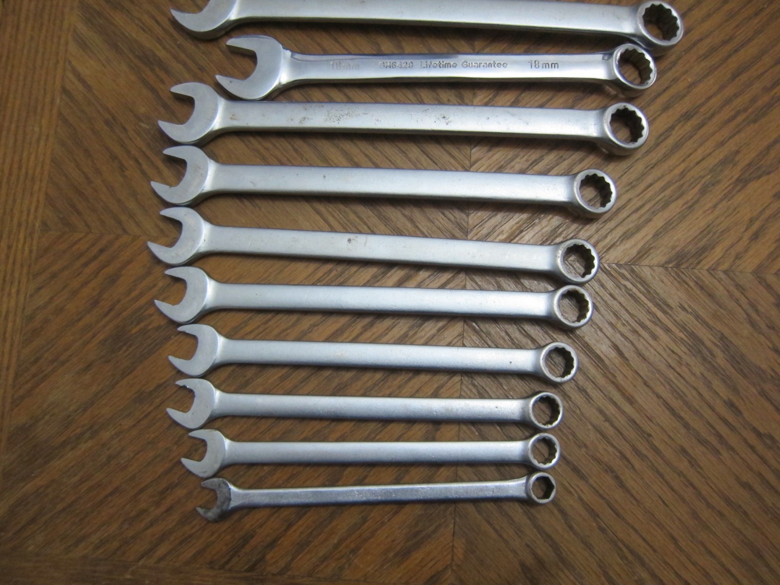 Blue point by SNAP ON METRIC WRENCH SET TOOLS